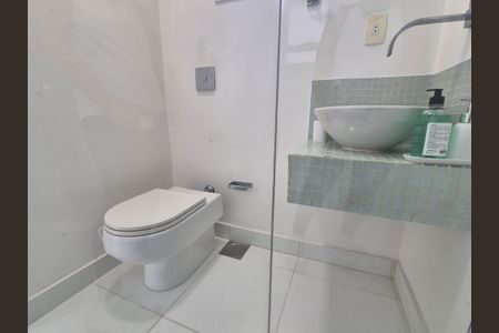 Apartamento à venda com 420m², 3 quartos e 3 vagasBanheiro 