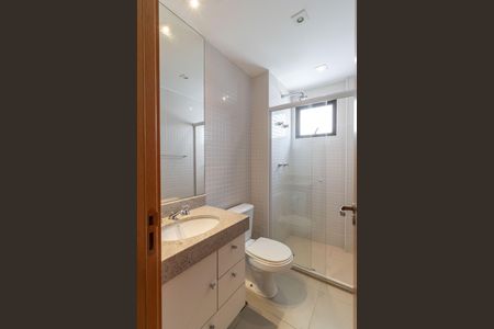 Apartamento para alugar com 135m², 3 quartos e 3 vagasBanheiro da Suíte 1