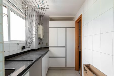 Apartamento para alugar com 135m², 3 quartos e 3 vagasÁrea de Serviço