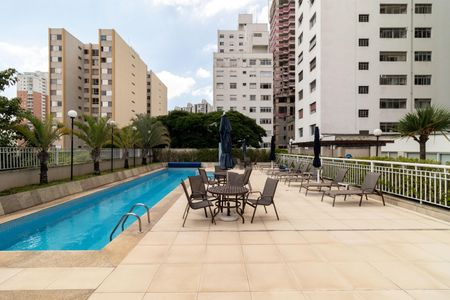 Apartamento para alugar com 135m², 3 quartos e 3 vagasÁrea comum - Piscina