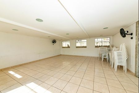 Apartamento à venda com 55m², 2 quartos e 1 vagaÁrea comum