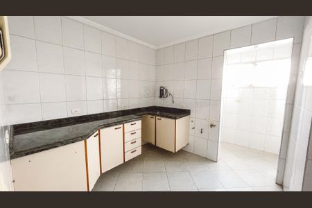 Apartamento à venda com 71m², 3 quartos e 2 vagasCozinha