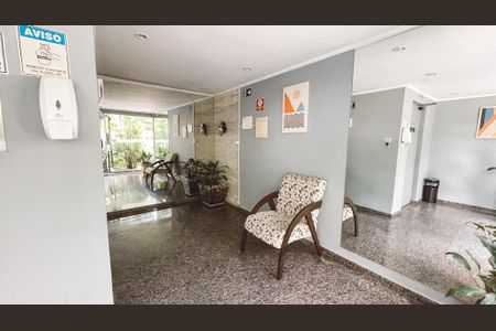 Apartamento à venda com 71m², 3 quartos e 2 vagasHall de entrada