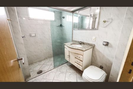 Apartamento à venda com 71m², 3 quartos e 2 vagasBanheiro