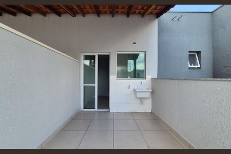 Apartamento à venda com 100m², 2 quartos e 1 vaga Apartamento à venda com 100m², 2 quartos e 1 vagaArea de serviço