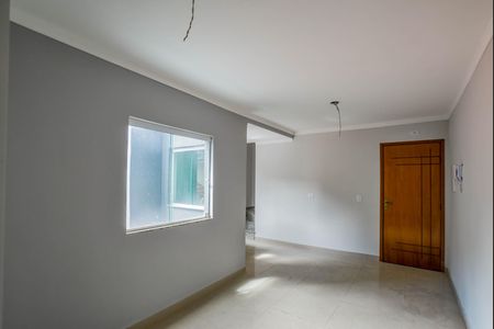 Apartamento à venda com 100m², 2 quartos e 1 vaga Apartamento à venda com 100m², 2 quartos e 1 vagaSala