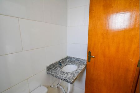 Apartamento à venda com 100m², 2 quartos e 1 vaga Apartamento à venda com 100m², 2 quartos e 1 vagaBanheiro de serviço