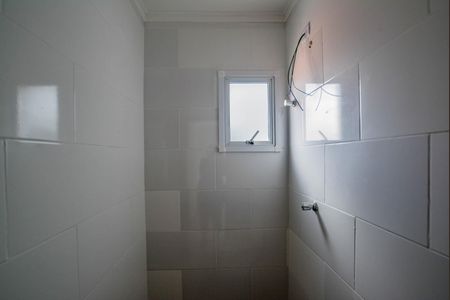 Apartamento à venda com 100m², 2 quartos e 1 vaga Apartamento à venda com 100m², 2 quartos e 1 vagaBanheiro da Suíte