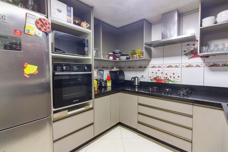 Casa à venda com 150m², 3 quartos e 3 vagasCozinha
