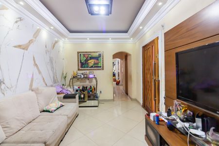 Casa à venda com 150m², 3 quartos e 3 vagasSala