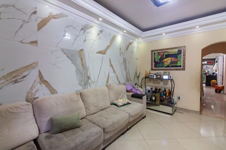 Casa à venda com 150m², 3 quartos e 3 vagasSala