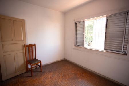 Casa à venda com 600m², 3 quartos e 2 vagasQuarto 3