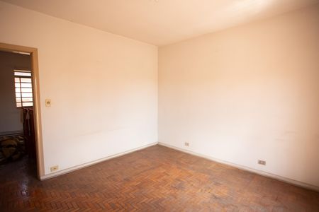 Casa à venda com 600m², 3 quartos e 2 vagasQuarto 1