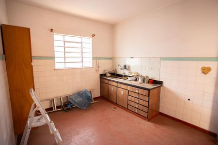 Casa à venda com 600m², 3 quartos e 2 vagasCozinha