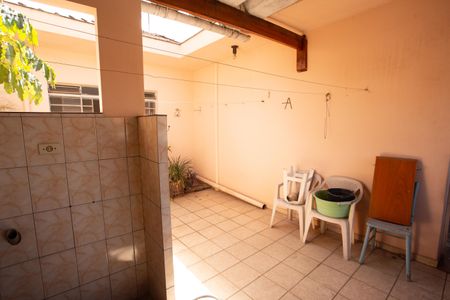 Casa à venda com 600m², 3 quartos e 2 vagasÁrea de Serviço