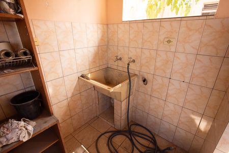 Casa à venda com 600m², 3 quartos e 2 vagasÁrea de Serviço