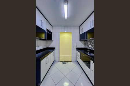 Apartamento à venda com 76m², 3 quartos e 2 vagasCozinha