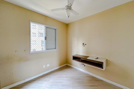 Apartamento à venda com 76m², 3 quartos e 2 vagasQuarto 2