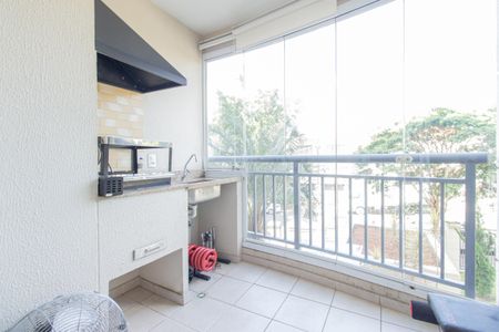 Apartamento à venda com 63m², 2 quartos e 1 vaga Apartamento à venda com 63m², 2 quartos e 1 vagaVaranda