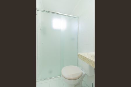 Apartamento à venda com 63m², 2 quartos e 1 vaga Apartamento à venda com 63m², 2 quartos e 1 vagaBanheiro da Suíte