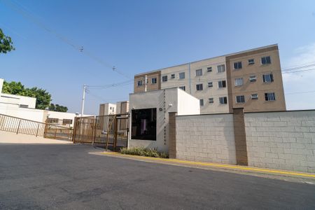 Apartamento para alugar com 39m², 2 quartos e 1 vaga Apartamento para alugar com 39m², 2 quartos e 1 vagaFachada