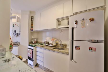 Apartamento à venda com 55m², 2 quartos e 1 vagaCozinha