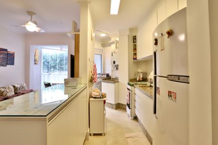 Apartamento à venda com 55m², 2 quartos e 1 vagaCozinha