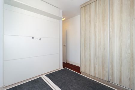 Apartamento para alugar com 76m², 2 quartos e 1 vaga Apartamento para alugar com 76m², 2 quartos e 1 vagaSuíte