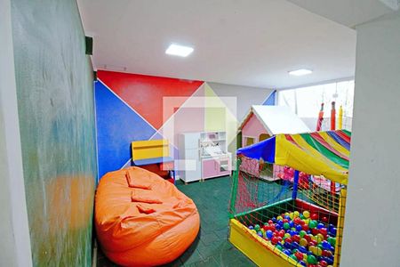 Apartamento para alugar com 76m², 2 quartos e 1 vaga Apartamento para alugar com 76m², 2 quartos e 1 vagaÁrea comum - Brinquedoteca