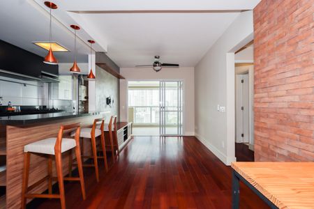 Apartamento para alugar com 76m², 2 quartos e 1 vaga Apartamento para alugar com 76m², 2 quartos e 1 vagaSala