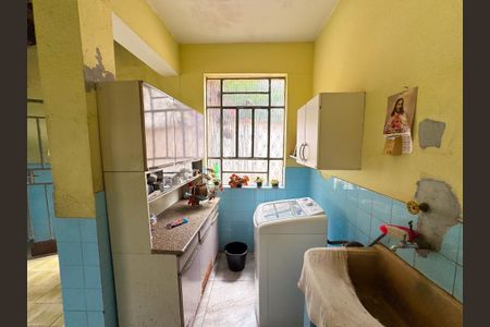 Casa à venda com 330m², 3 quartos e 2 vagasÁrea de Serviço