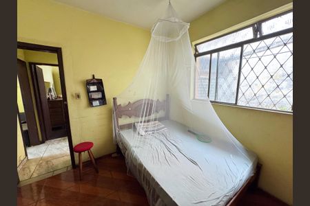 Casa à venda com 330m², 3 quartos e 2 vagasQuarto 2