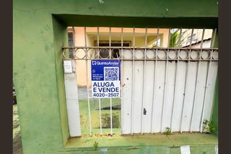 Casa à venda com 330m², 3 quartos e 2 vagasPlaca