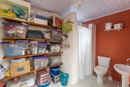 Casa à venda com 120m², 2 quartos e 2 vagasBanheiro de Serviço