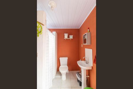 Casa à venda com 120m², 2 quartos e 2 vagasBanheiro de Serviço