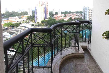 Apartamento à venda com 174m², 3 quartos e 3 vagasVaranda da Suíte 1