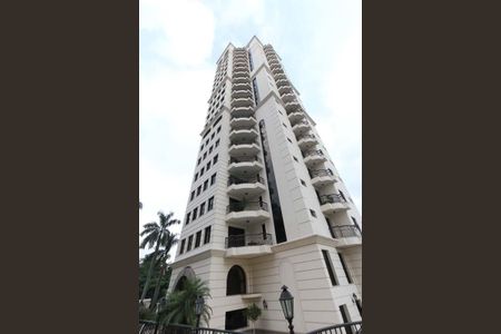 Apartamento à venda com 174m², 3 quartos e 3 vagasFachada