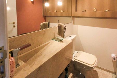 Apartamento à venda com 174m², 3 quartos e 3 vagasLavabo