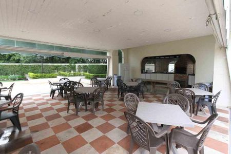 Apartamento à venda com 174m², 3 quartos e 3 vagasÁrea comum - Churrasqueira