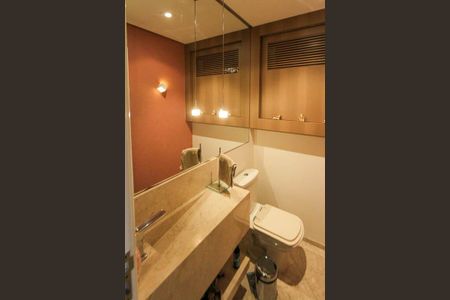 Apartamento à venda com 174m², 3 quartos e 3 vagasLavabo