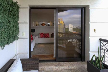 Apartamento à venda com 174m², 3 quartos e 3 vagasVaranda da Sala