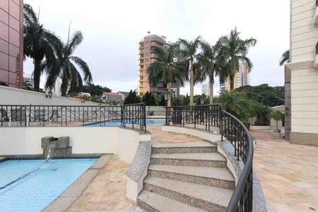 Apartamento à venda com 174m², 3 quartos e 3 vagasÁrea comum - Piscina