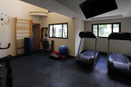 Apartamento à venda com 174m², 3 quartos e 3 vagasÁrea comum - Academia