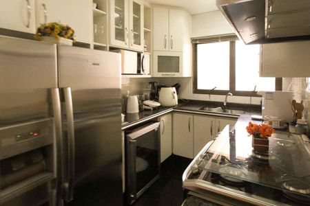 Apartamento à venda com 174m², 3 quartos e 3 vagasCozinha