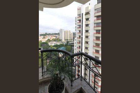 Apartamento à venda com 174m², 3 quartos e 3 vagasVaranda da Suíte 3