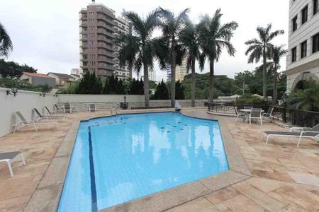 Apartamento à venda com 174m², 3 quartos e 3 vagasÁrea comum - Piscina