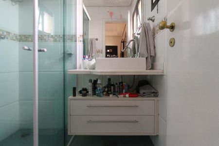 Apartamento à venda com 174m², 3 quartos e 3 vagasBanheiro da Suíte 1