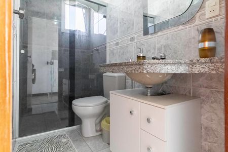 Apartamento à venda com 175m², 4 quartos e 2 vagasCobertura - Banheiro social 2