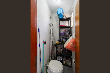 Apartamento à venda com 175m², 4 quartos e 2 vagasBanheiro de serviço