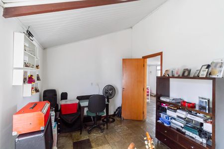 Apartamento à venda com 175m², 4 quartos e 2 vagasCobertura - Quarto 3